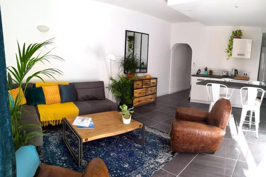 Beautifully Bright Apartment In Old Town Saint-Tropez Dış mekan fotoğraf